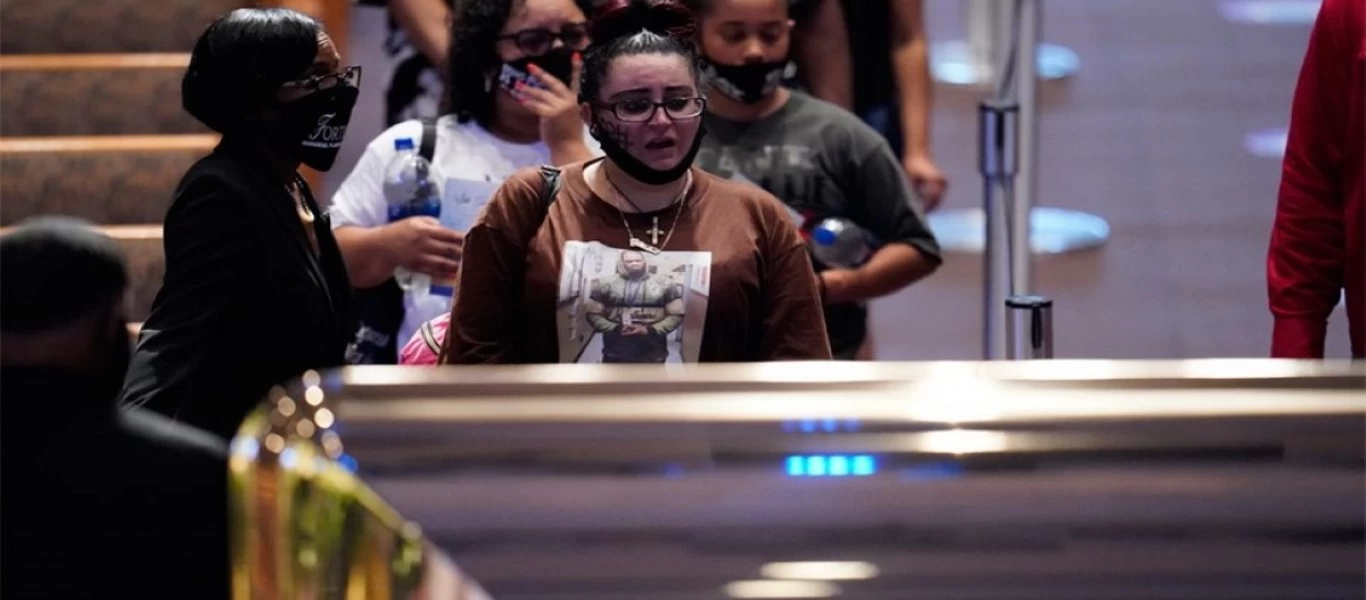 ΗΠΑ: Στο Χιούστον η σορός του Φλόιντ - Την Τρίτη η κηδεία του (βίντεο)